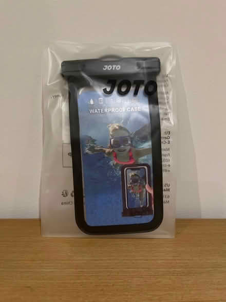 Photo of free Mobile phone waterproof case (Royal Standard SE3) #1