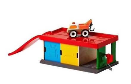 Photo of Ikea garage (Henley in Arden B95) #1