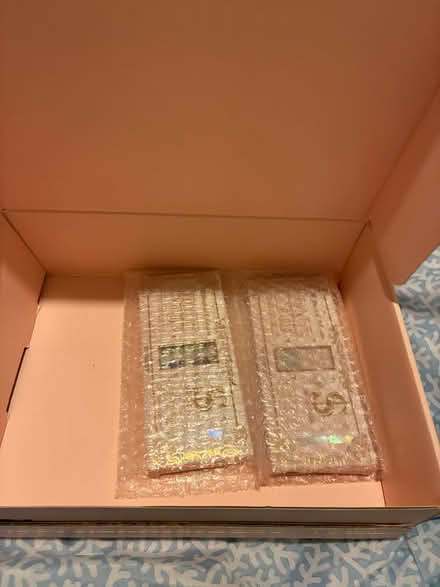 Photo of free P. Louise’s gift set (Alexandra Park M16) #2