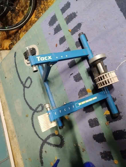 Photo of free Tacx cycle trainer (Stinchcombe GL11) #1