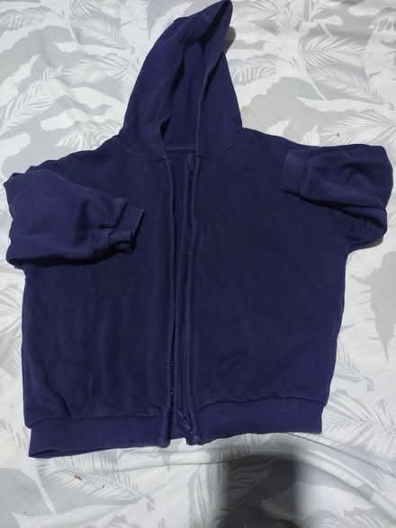 Photo of free PE tracks and hoodie (Woodley, RG5) #2