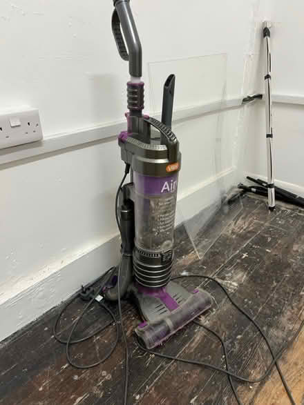 Photo of free Wax hoover (Hackney Central E9) #1