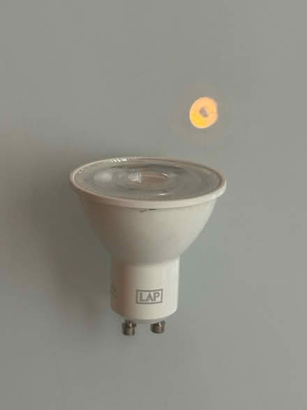 Photo of free 4 of GU10 warm LEDs (SW2) #1