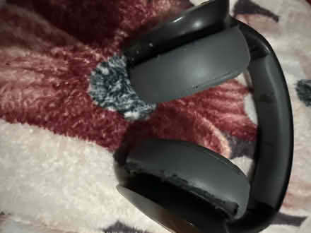 Photo of free Used headphones but still working (N4 1HG) #1
