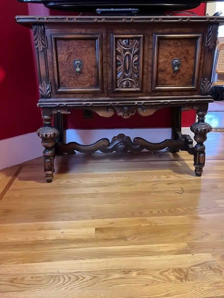 Photo of free 2 pieces of antique furniture (Porter Squares Cambridge.) #3