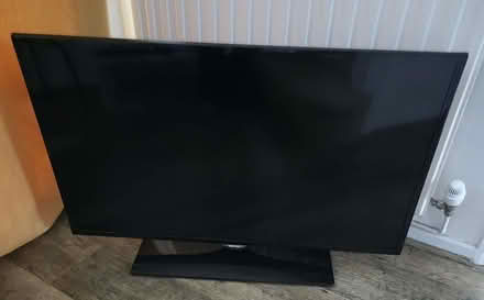 Photo of free TV (Gargrave BD23) #1