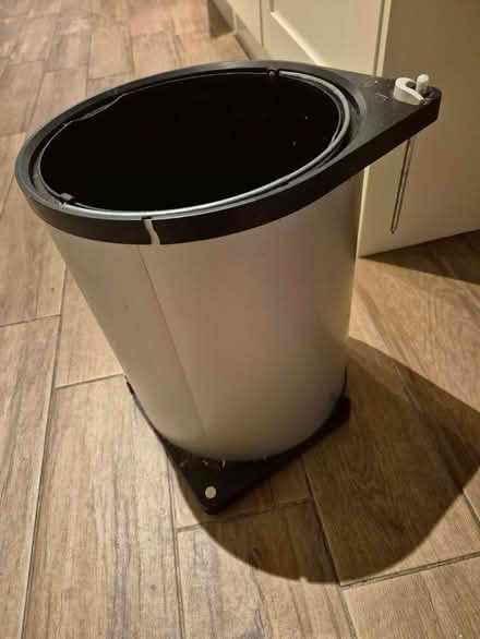 Photo of free Under counter/inside cupboard bin (Astley CV10) #3