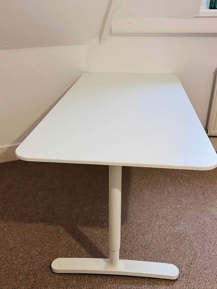 Photo of free Table (West Marina TN38) #1