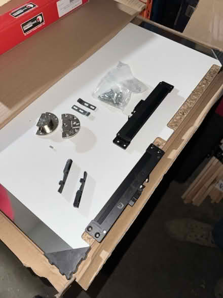 Photo of free Wardrobe build set for carpenters (London - Brixton) #2