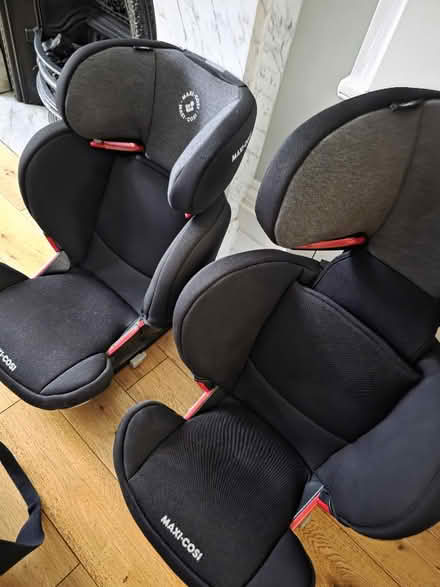 Photo of free Maxi Cosi Car Seat (Richmond TW10) #1