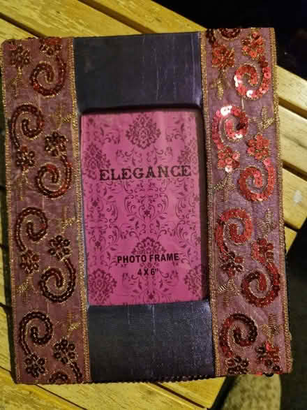 Photo of free Decorative photo frame (Wigmore HR6) #1