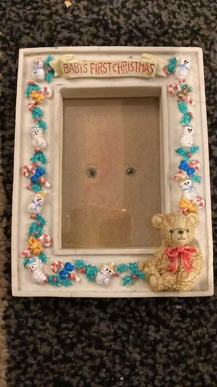 Photo of free Frame (Jennett's Park RG12) #1