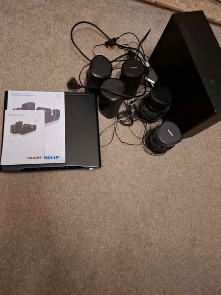 Photo of free Philips Surround Sound System (Southport PR8) #1