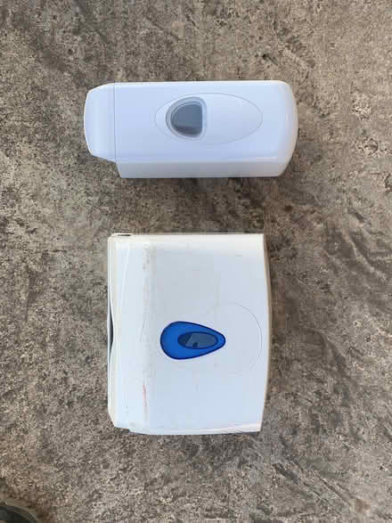 Photo of free Soap dispenser and paper towel holder (Ravensmoor CW5) #4