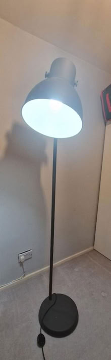 Photo of free Floor lamp (Welwyn Garden AL7) #1
