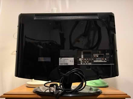 Photo of free Samsung flat screen tv 26” (SW18) #3