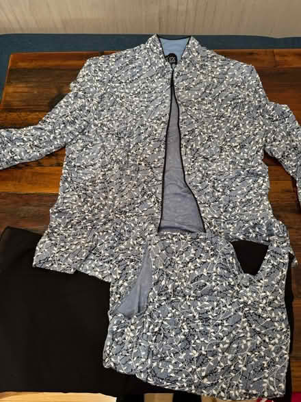 Photo of free petite-sm to med women’s clothing (Lake Mohegan, NY) #1