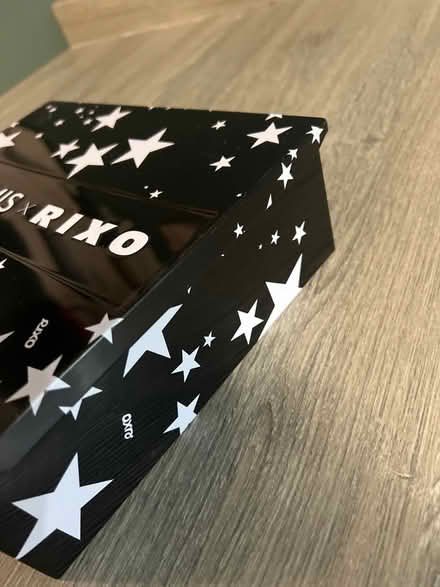 Photo of free Elemis x Rixo Black metal Box with sliding lid (Southsea PO4) #2