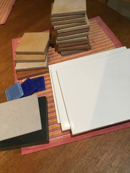 Photo of free Wall tiles (Grandpont OX1) #2