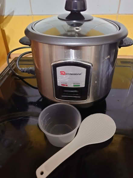 Photo of free Small rice cooker (Basford CW2) #1