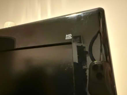 Photo of free Samsung flat screen tv 26” (SW18) #2