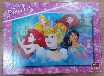 Photo of free 99 piece Princess Jigsaw (Woosehill RG41) #1