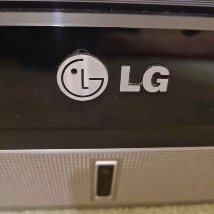 Photo of free lg tv 2006 (Southgate RH11) #2