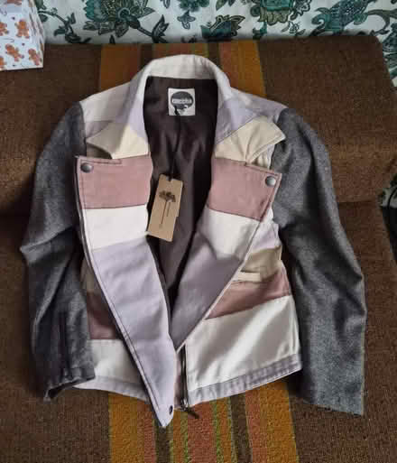 Photo of free New coat ladies size approx 10 -12 (Guildford GU1) #2