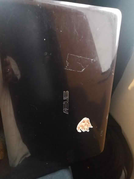 Photo of free Asus Laptop without hard disk (Harehills lane, LS9) #1