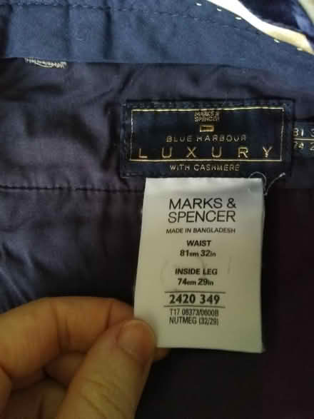 Photo of free Men's trousers 32in (81cm) waist and 29in (74cm) inside leg (Millhouses S7) #3