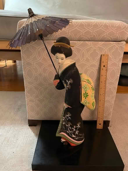 Photo of free Ceramic statue (Watertown Square) #1