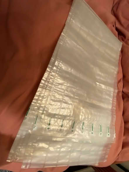 Photo of free Air bags - wine bottle travel (AL1 st Albans station) #1