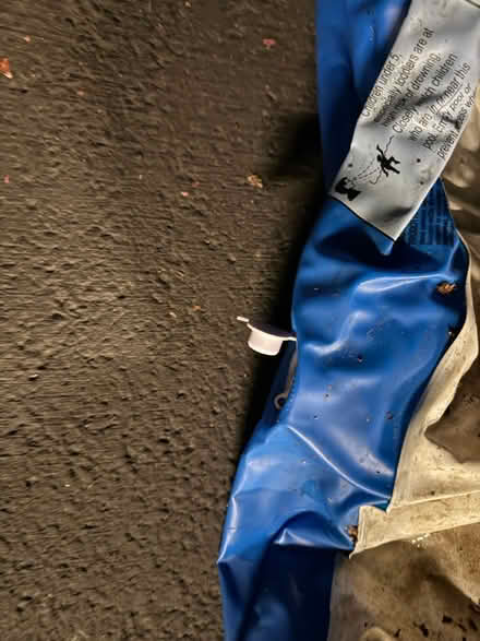 Photo of free Inflatable pool (Valencia Avenue, Sunnyvale) #4