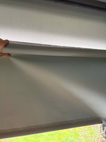 Photo of free Roller blind, 175cm W, light blue (Hackenthope S12) #4