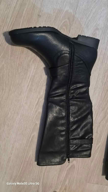 Photo of free Ladies Boots- New Size 7 (Foxwood YO24) #4