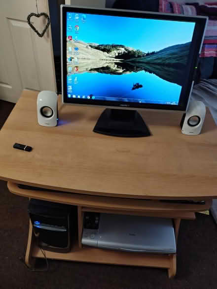 Photo of free Computer and table (Lemington NE15) #1