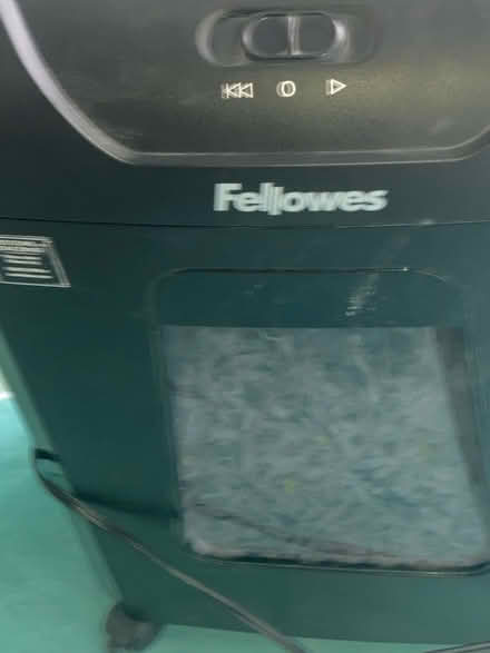 Photo of free Paper shredder (K1Y) #1