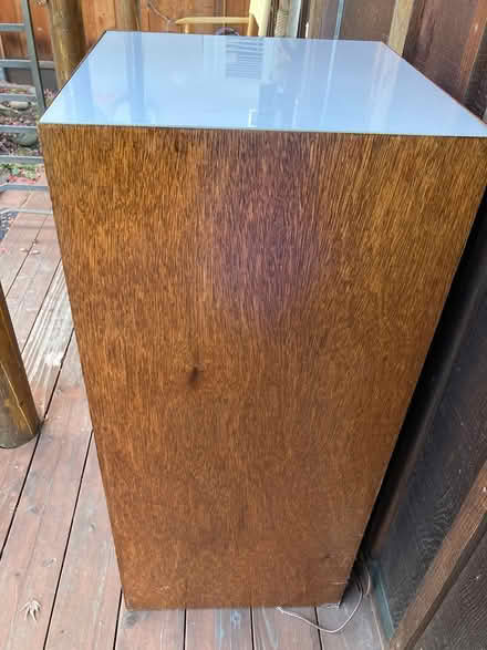 Photo of free display stand (Redwood City near ECR) #2