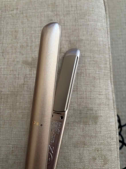 Photo of free Babyliss hair straightener (Upper Holloway N19) #1