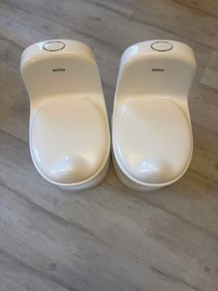 Photo of free 2 nuby training pottys (W13 ealing) #1