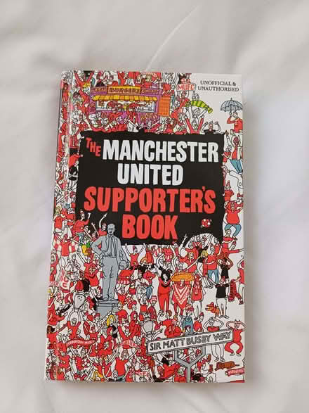 Photo of free Manchester United Supporter's Book (Ellesmere Port CH65) #1