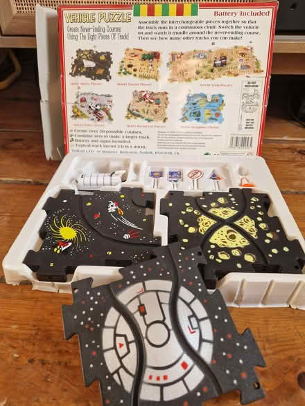 Photo of free Farm and space vehicle puzzle toys (GU12) #2