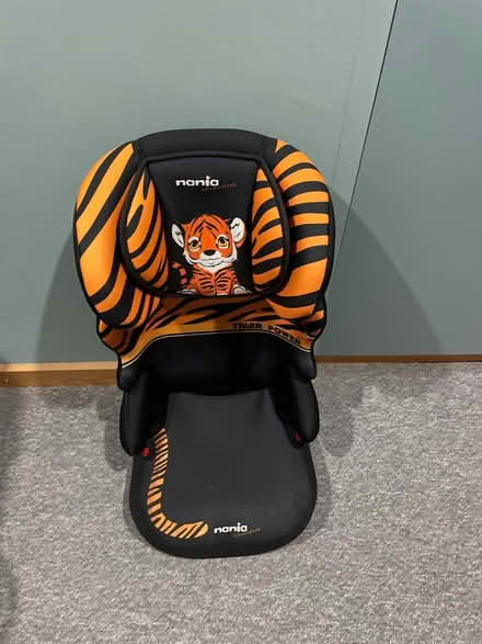 Photo of free Kids car seat (Leigh woods) #2