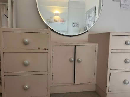 Photo of free Vintage dressing table (S10 Ranmoor) #2