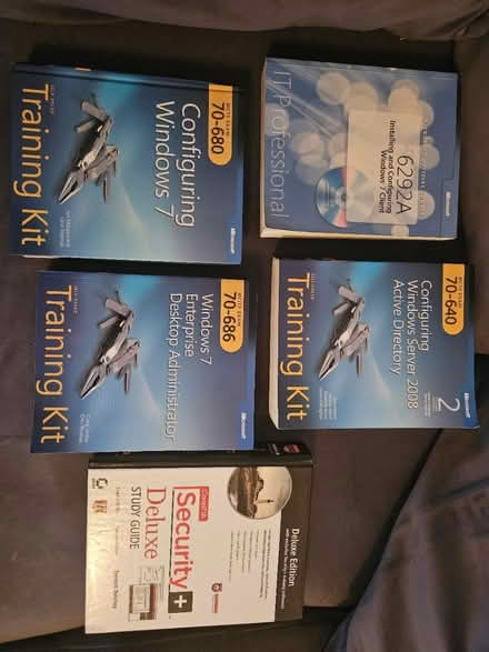Photo of free 5 x IT / Microsoft books (Kenilworth CV8) #1