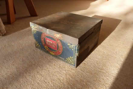 Photo of free Antique biscuit tin (Caversham Heights RG4) #2