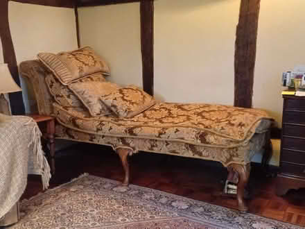 Photo of free Old daybed (Hope-under-Dinmore HR6) #1