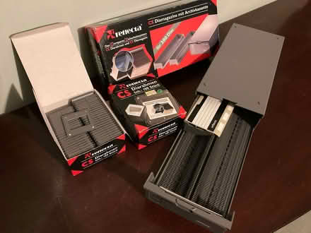 Photo of free Slide Mounts and Slide Magazine Holder (Knotty Green HP9) #1