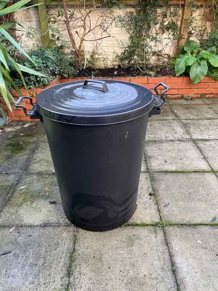 Photo of free Large outdoor bin (BN3 5FQ) #2