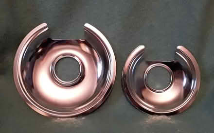 Photo of free electric range drip pans (Ballard) #1